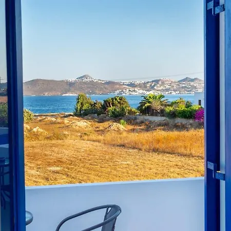 Guest house Vigles Adamantas (Milos)