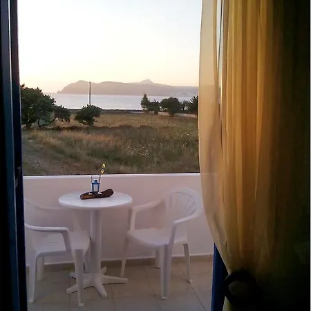Guest house Vigles Adamantas (Milos)