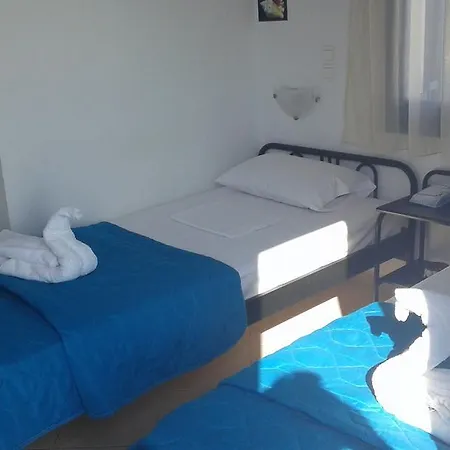 Vigles Guest house Adamantas (Milos)