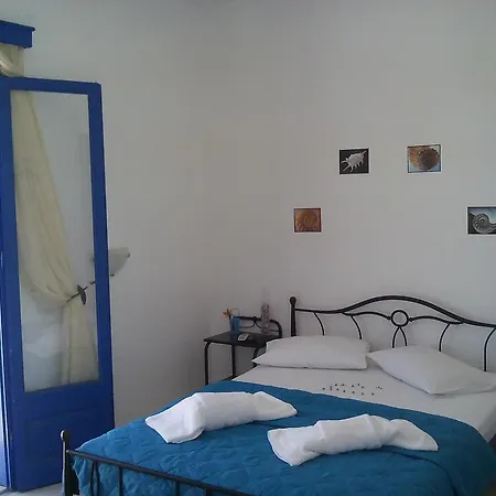 Vigles * Adamantas (Milos)