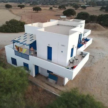 Guest house Vigles Adamantas (Milos)