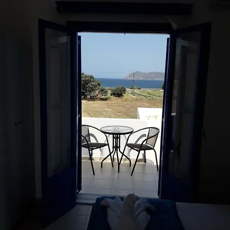 Vigles Guest house Adamantas (Milos)