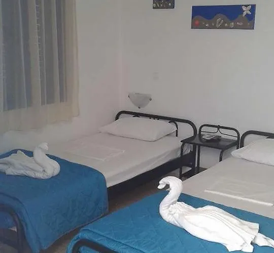 Vigles بيت ضيافة آداماس